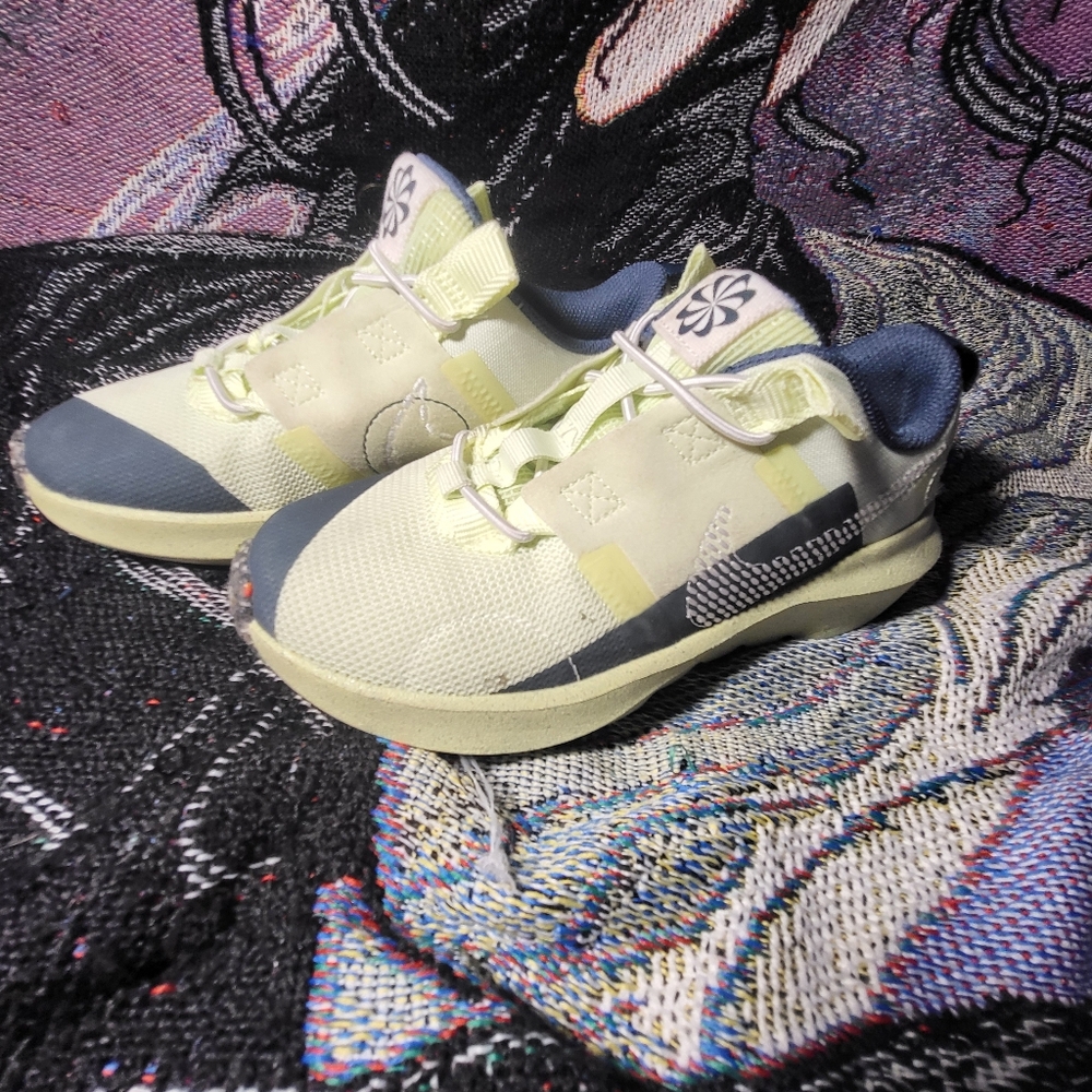 Nike Crater Impact Kid Size 13c